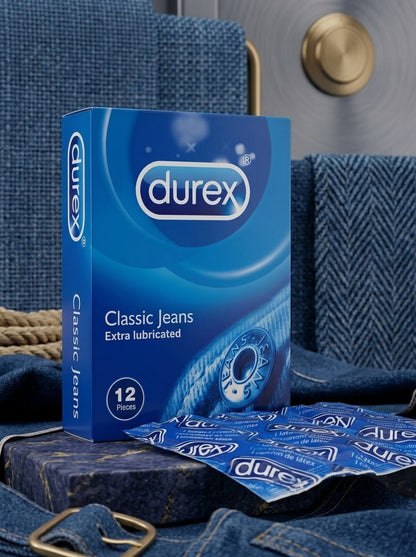 Durex Classic Jeans Condoms 12-Pack – Extra Lubricated Natural Latex, Transparent Straight-Walled